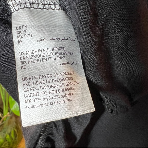 NWT Style & Co Petite Off The Shoulder Lace Trim Black Ruffled Top Size Small - Picture 14 of 15